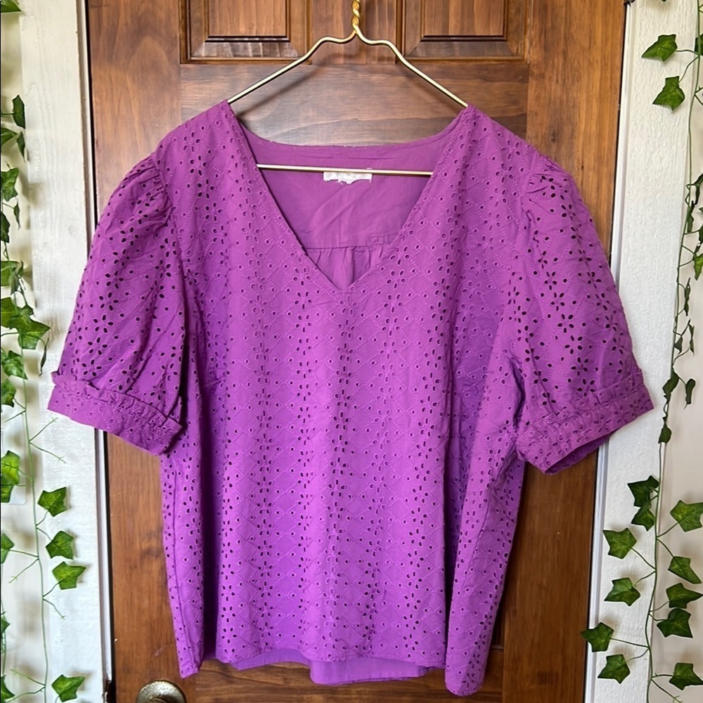 Draper James Violet Eyelet V‑Neck Puff Sleeve Blouse